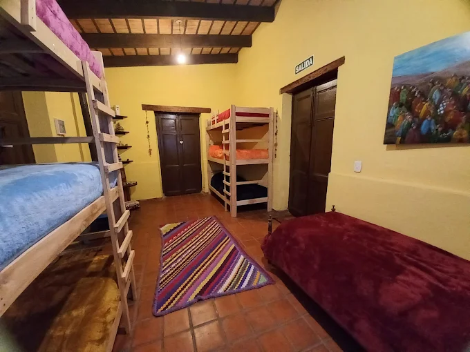 Foto de Hostel del pueblo Amboy (2)