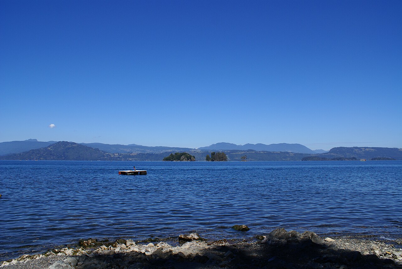 Foto de Playa y península de Licán Ray (4)