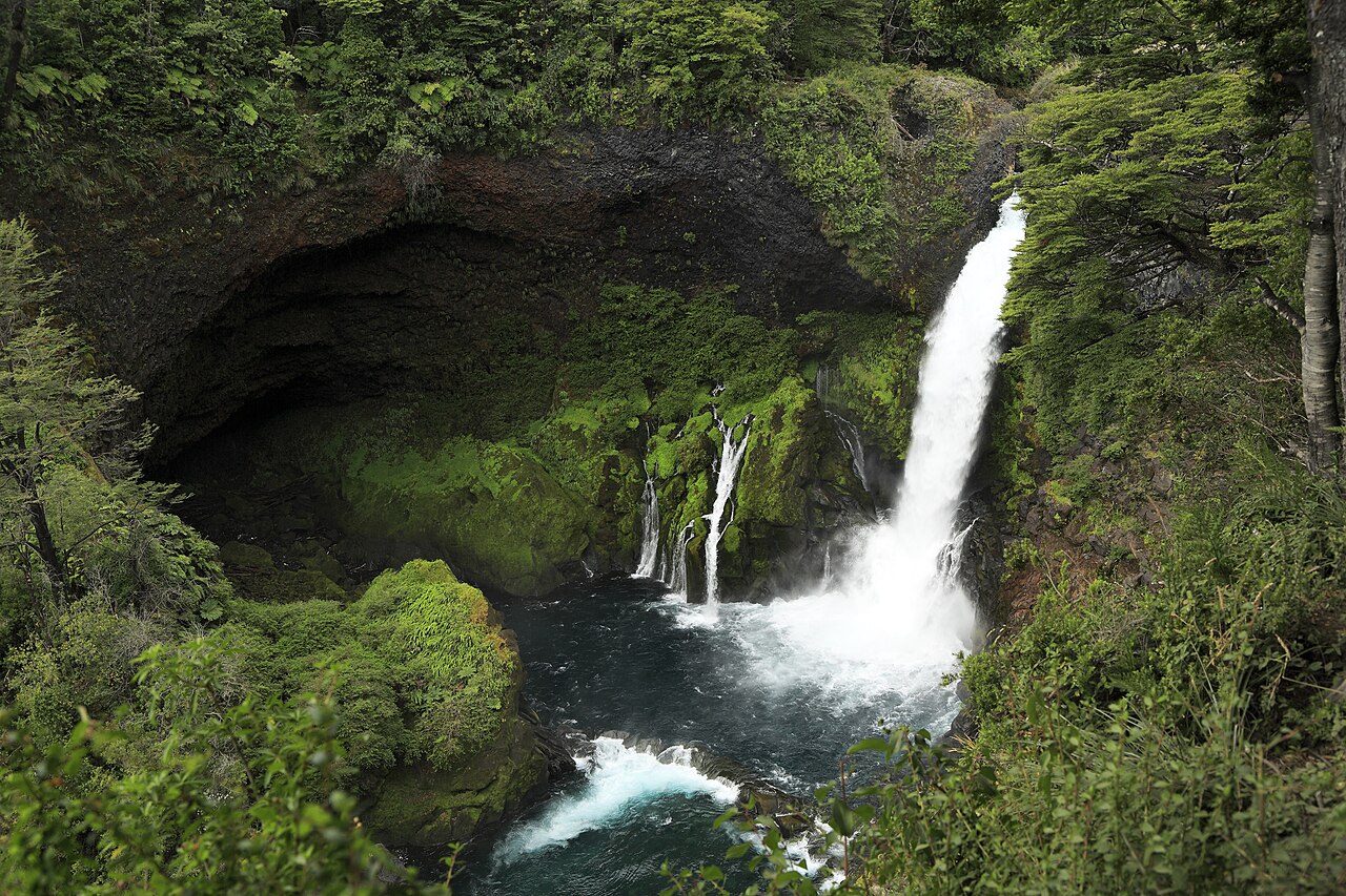 Foto de Saltos del Huilo Huilo (3)
