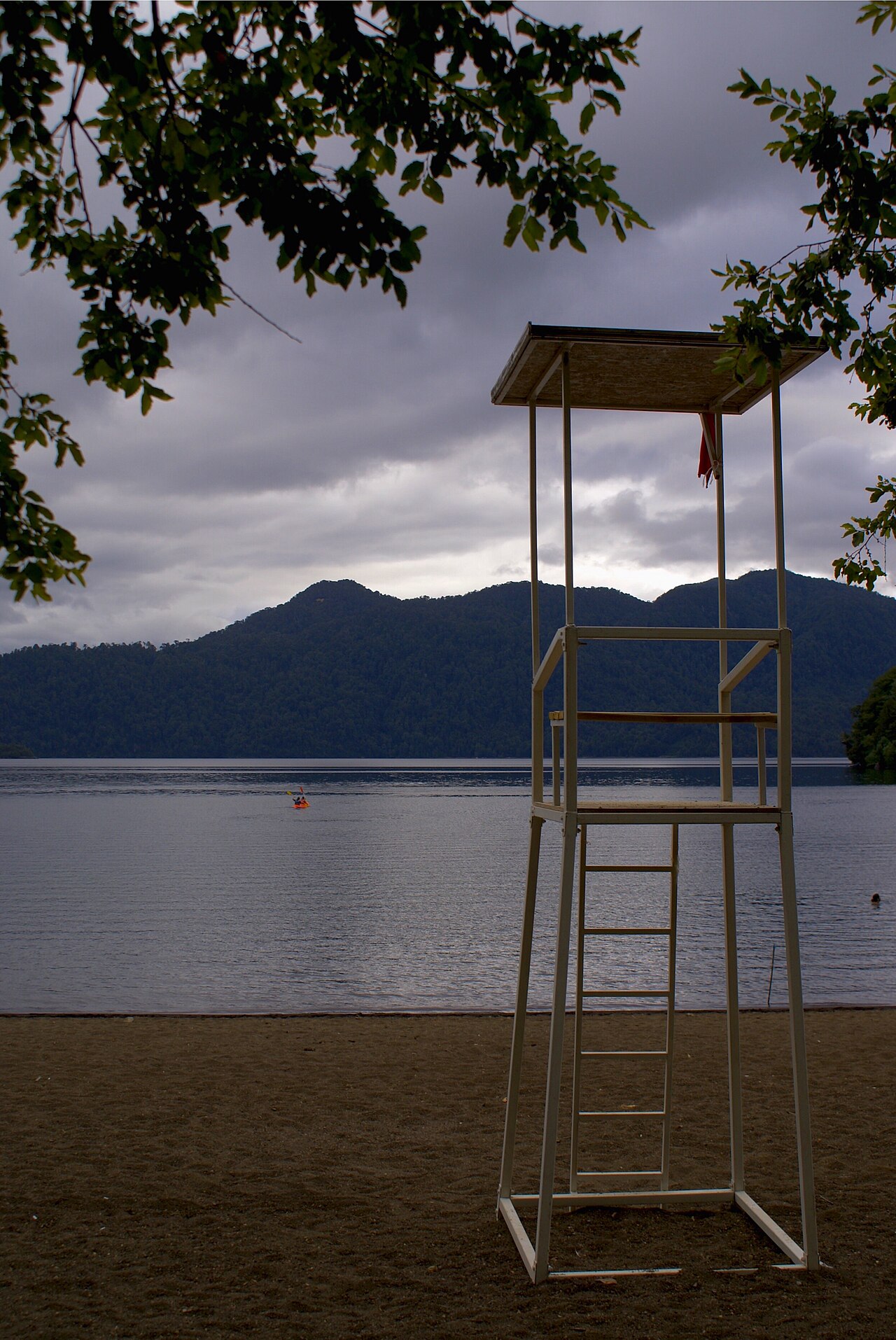 Foto de Lago Pirehueico en Puerto Fuy (2)