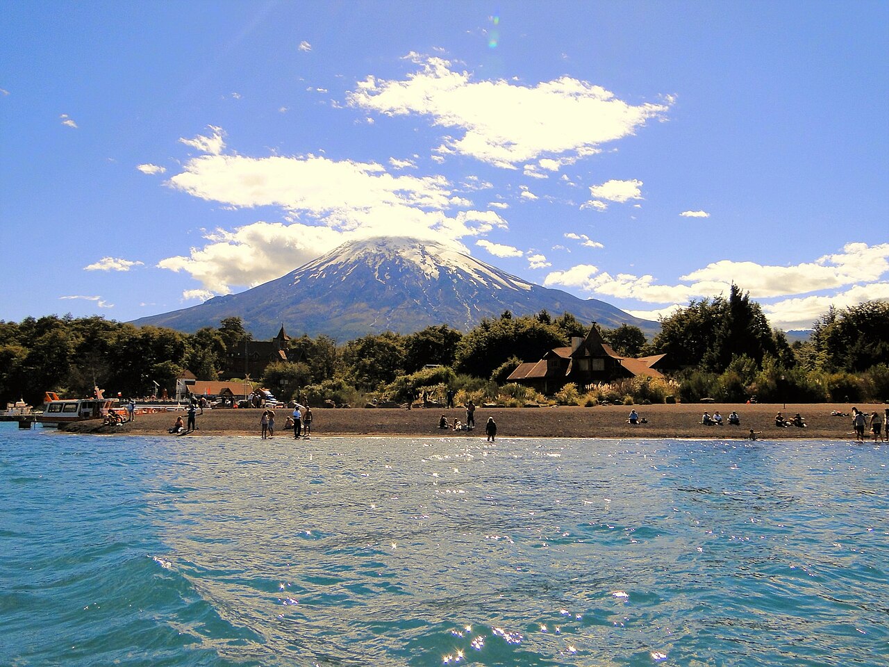 Foto de Lago Todos los Santos en Petrohué (3)