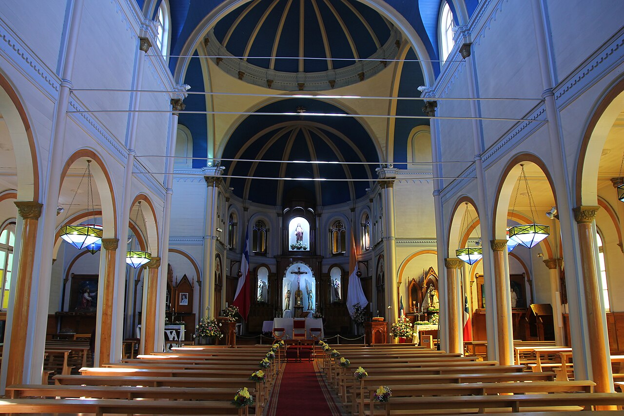 Foto de Iglesia del Sagrado Corazón de Puerto Varas (5)