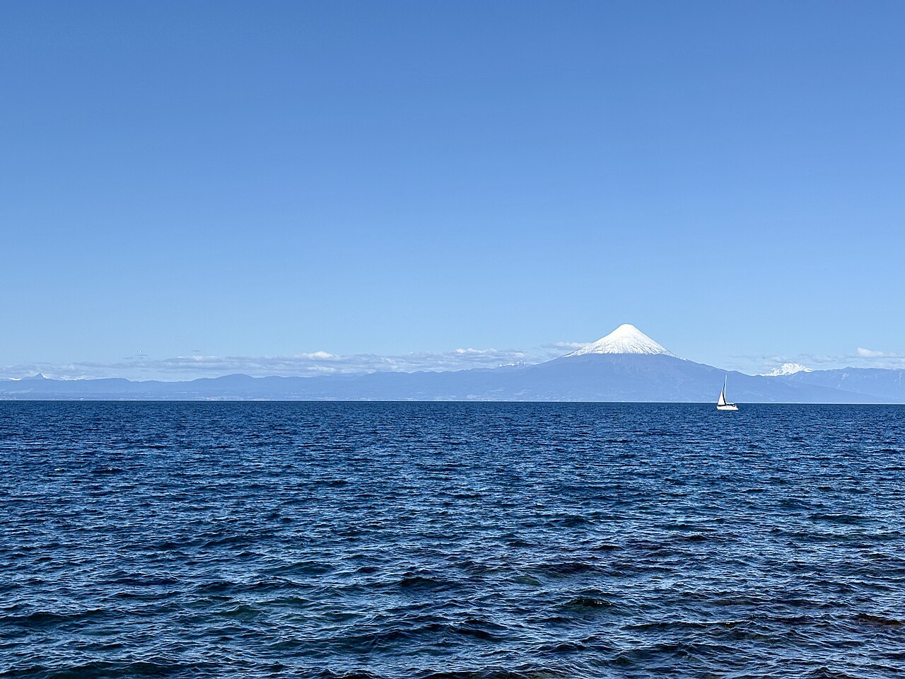 Foto de Costanera y Teatro del Lago de Frutillar (5)