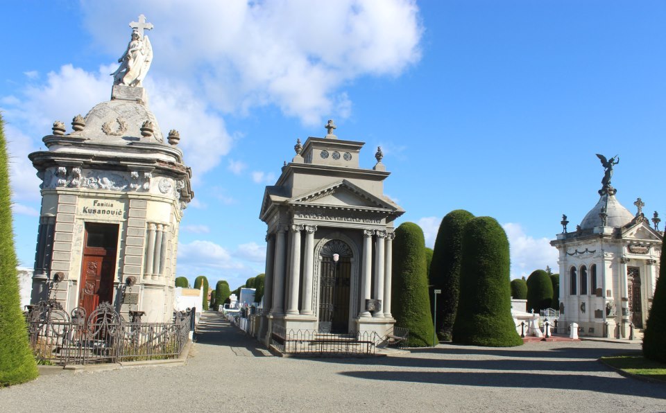 Cementerio Municipal Sara Braun