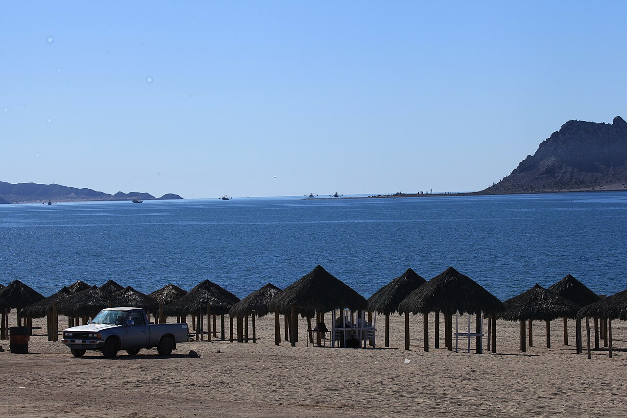 Playa de Bahía de Kino