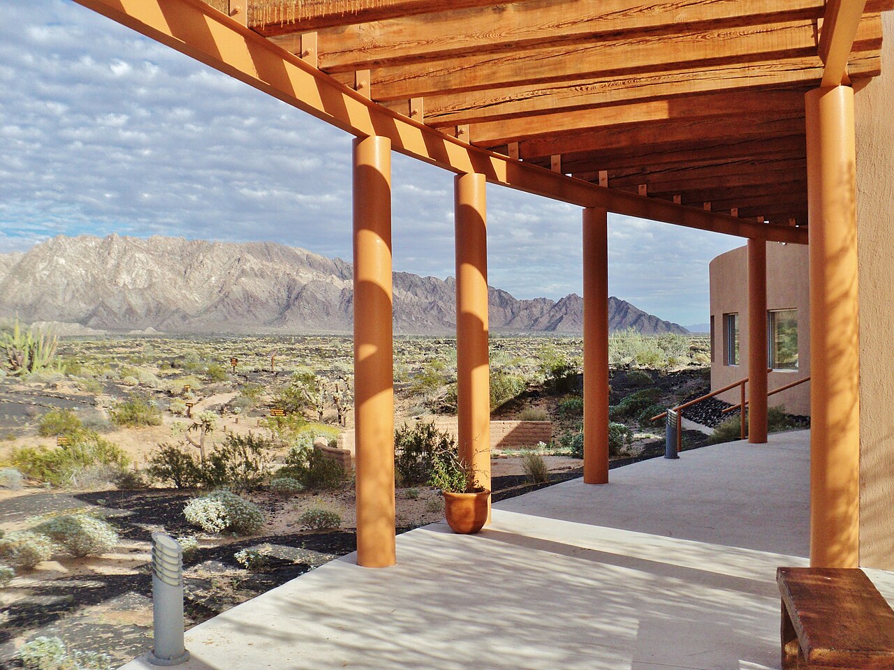 El Pinacate: Centro de Visitantes Schuk Toak