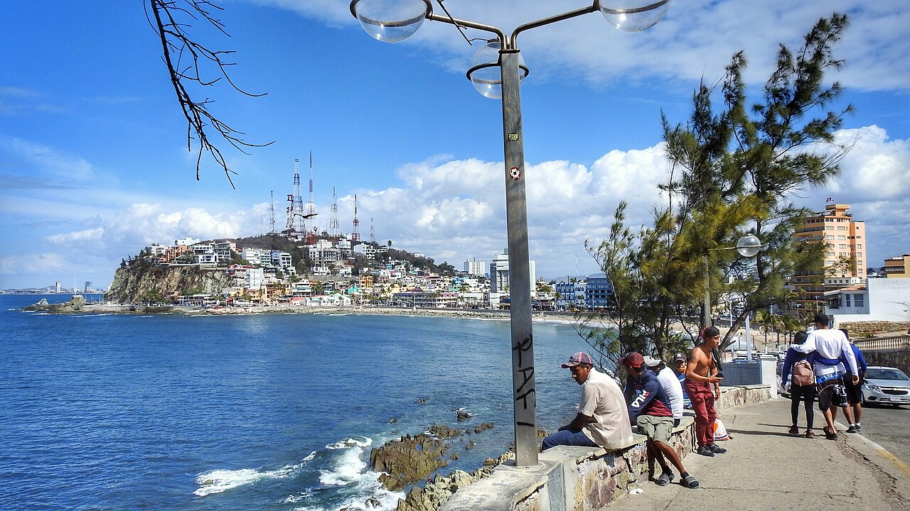 Malecón de Olas Altas