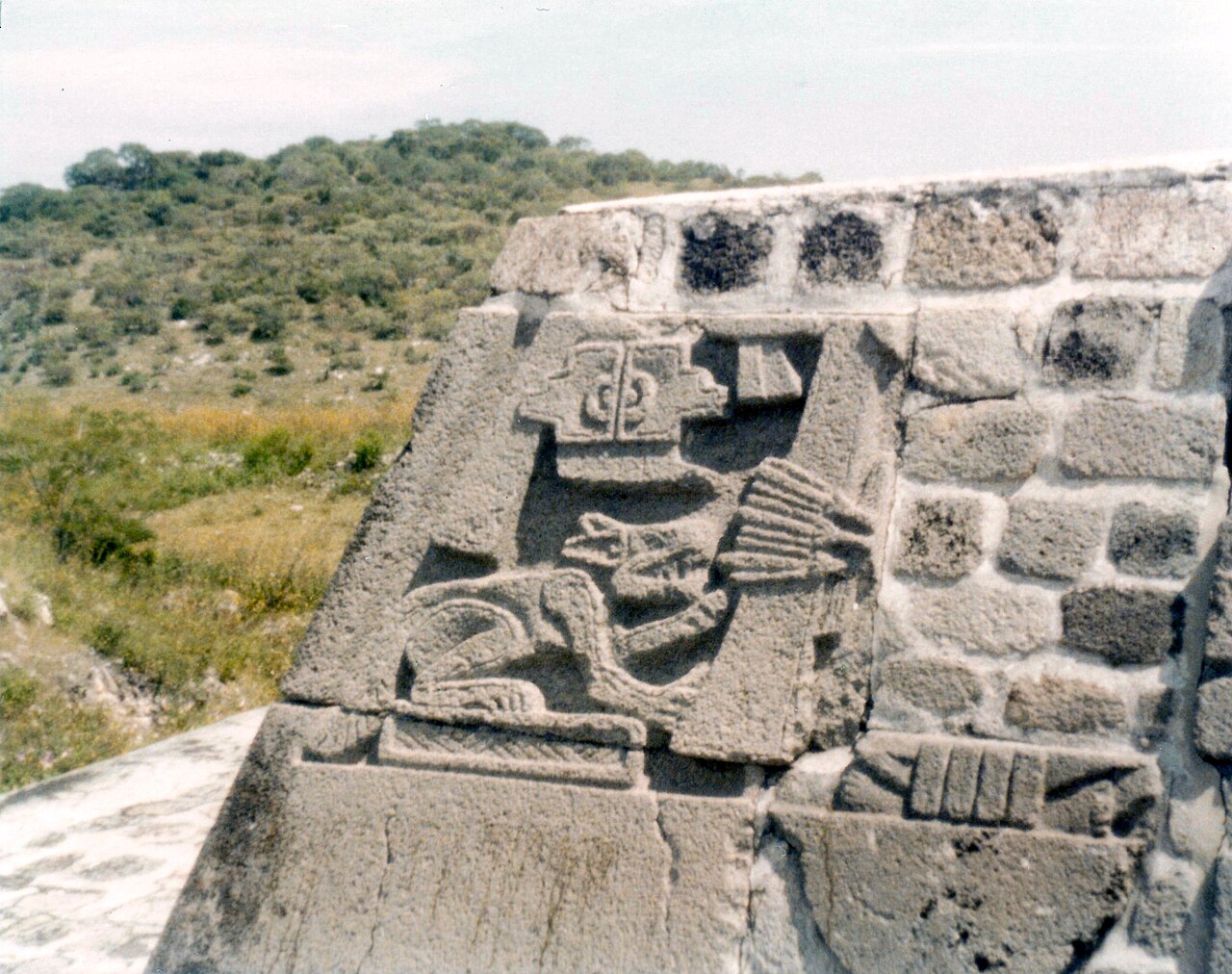 Foto de Zona arqueológica de Xochicalco (3)
