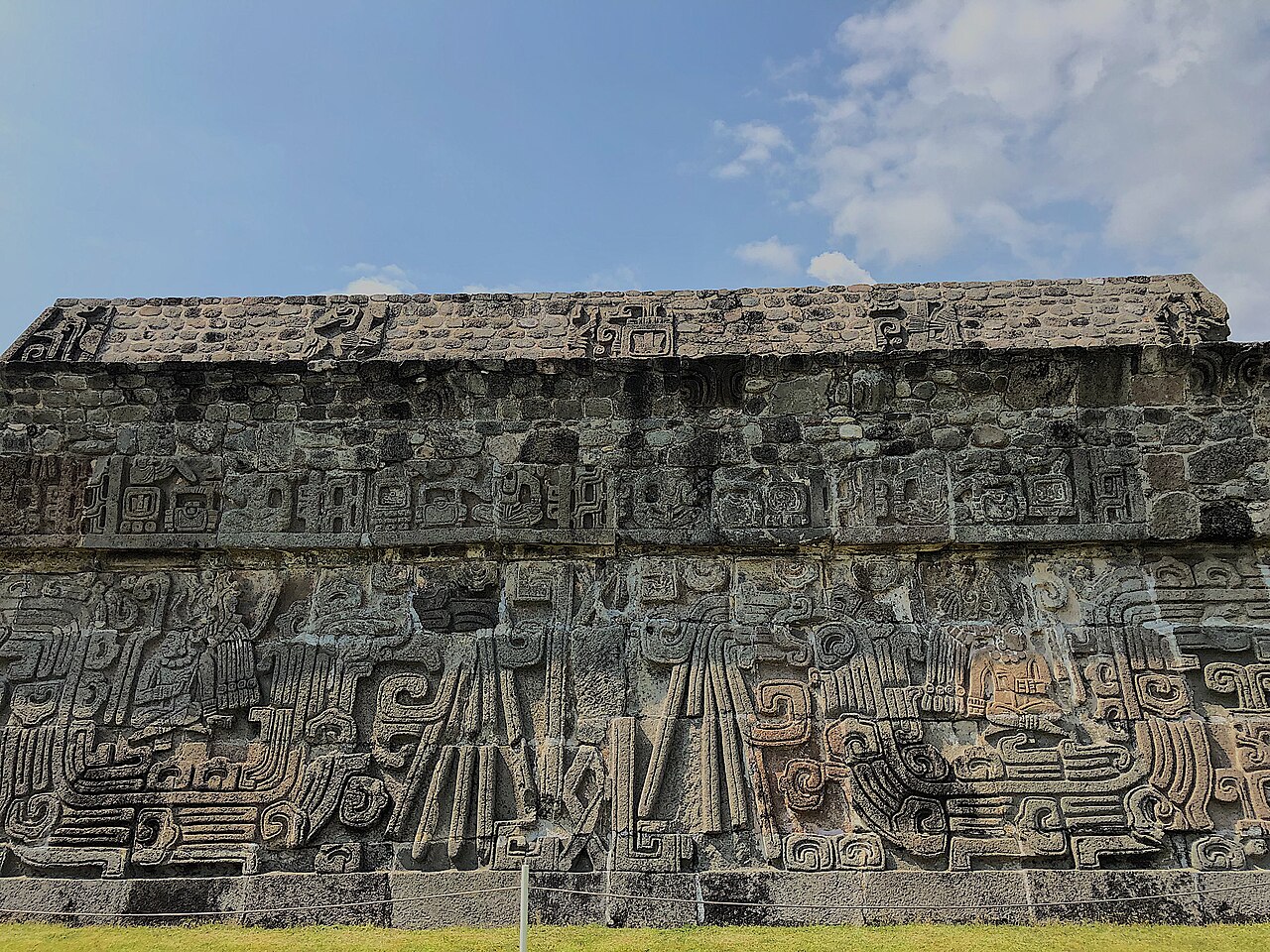 Foto de Zona arqueológica de Xochicalco (5)