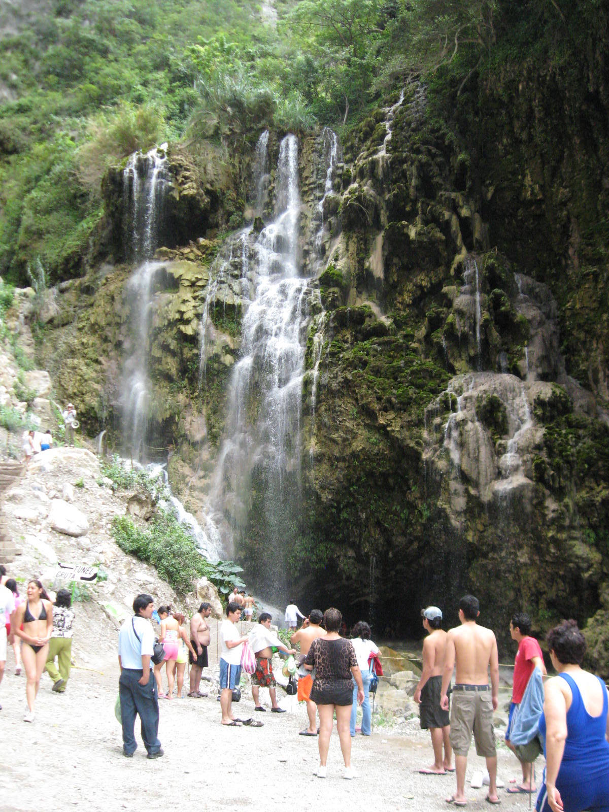 Grutas de Tolantongo