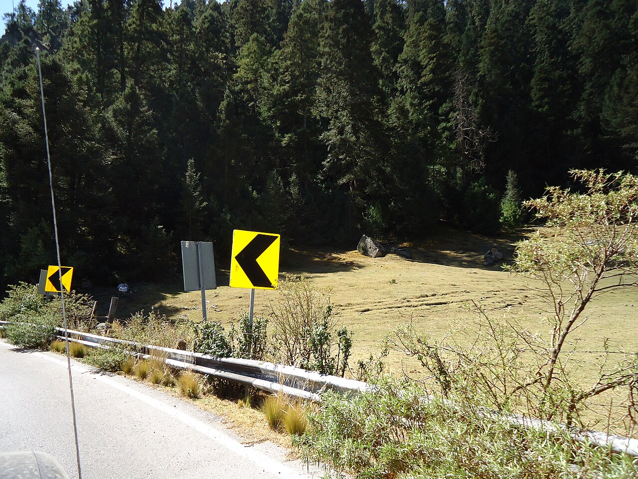 Foto de Carretera Picacho–Ajusco: Periférico → San Miguel Ajusco (3)