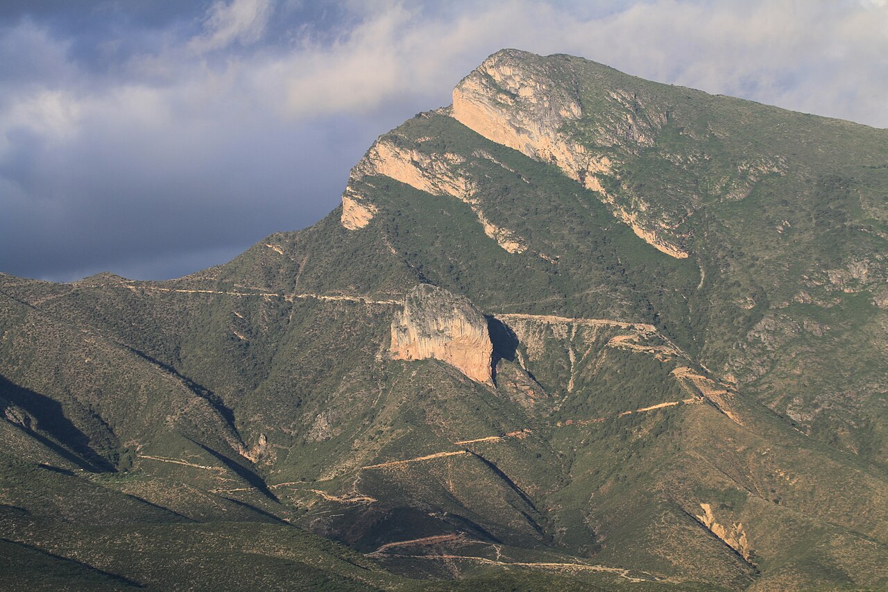 Foto de MEX-120: Peñamiller → Jalpan de Serra por la Sierra Gorda (5)