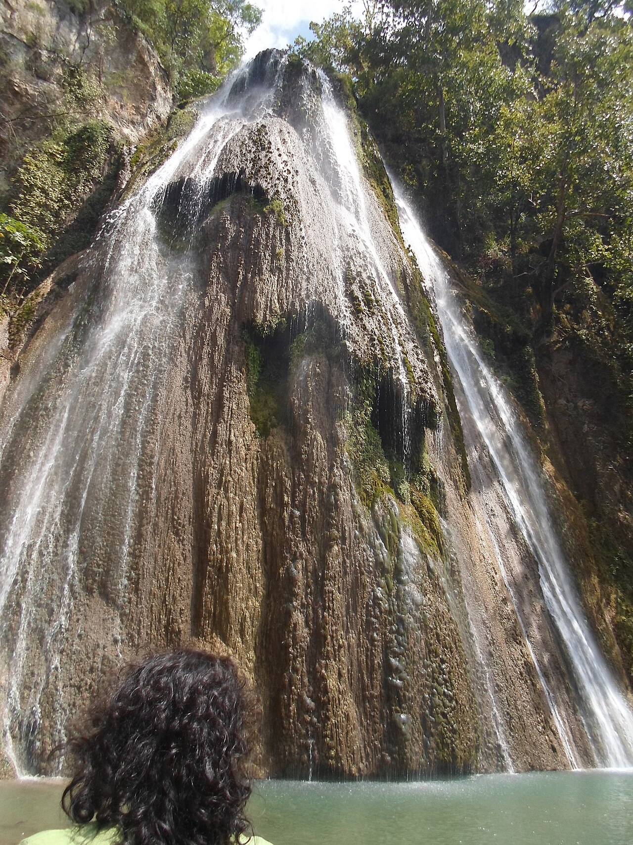 Foto de Cascada Cola de Caballo (3)