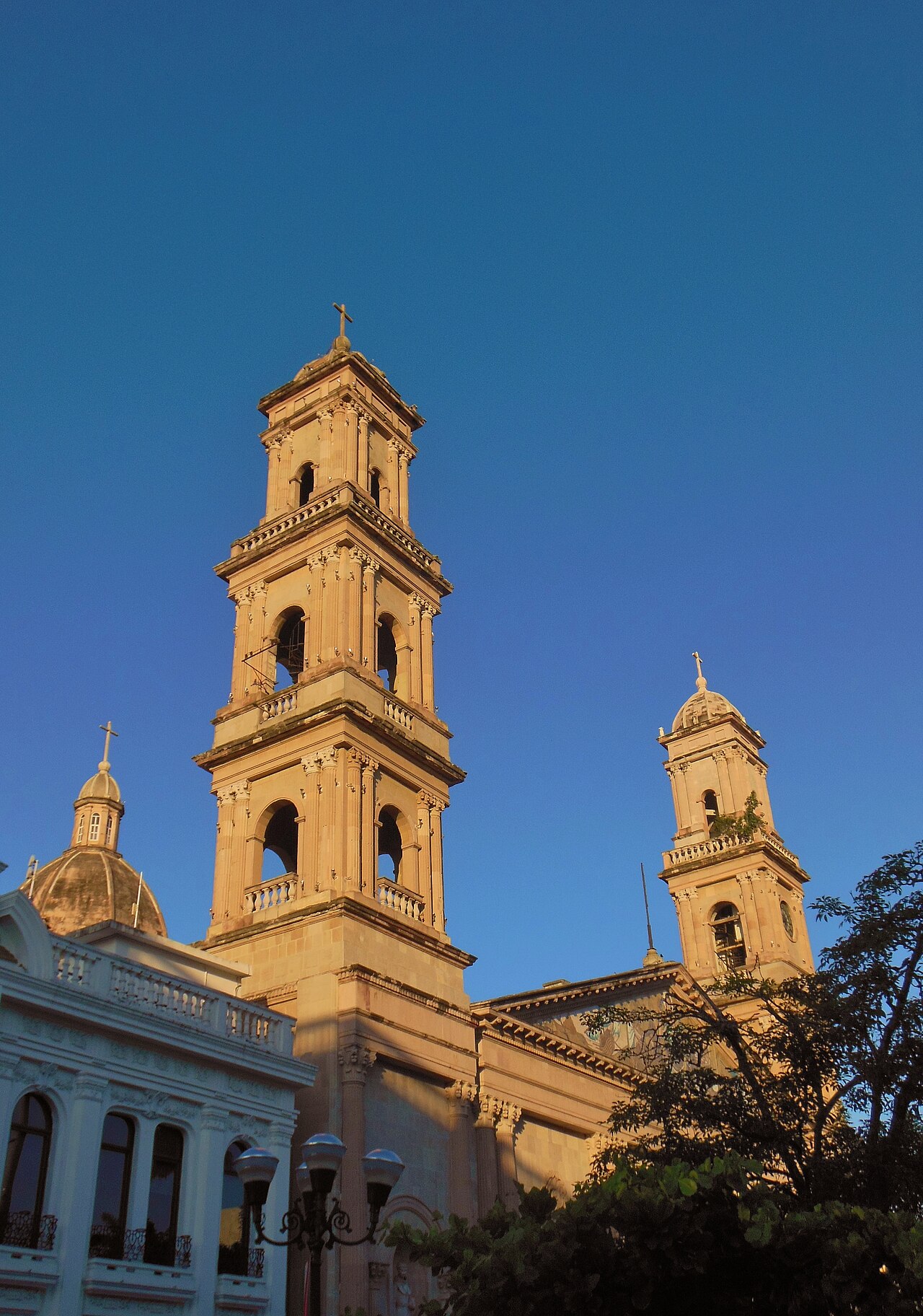 Foto de Catedral de Tampico (2)