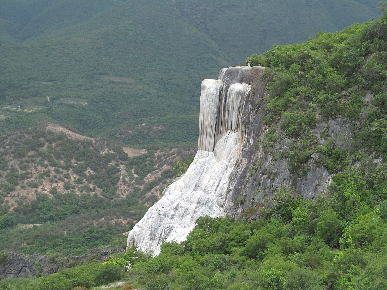 Hierve el Agua