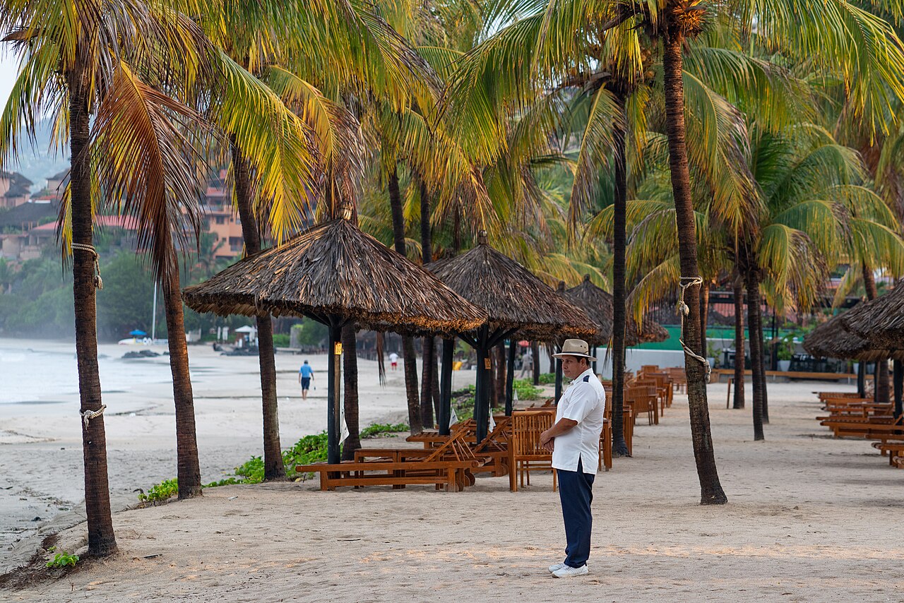 Foto de Playa La Ropa (4)