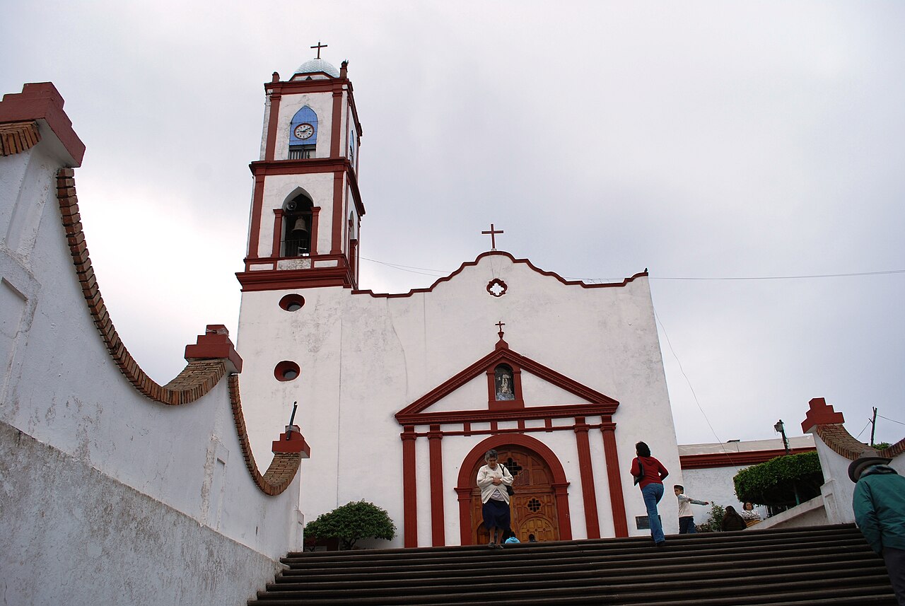 Foto de Centro de Papantla y Monumento al Volador (5)