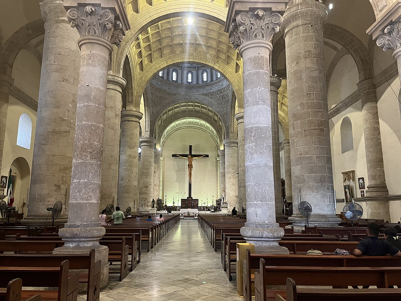 Foto de Catedral de Mérida y Plaza Grande (4)