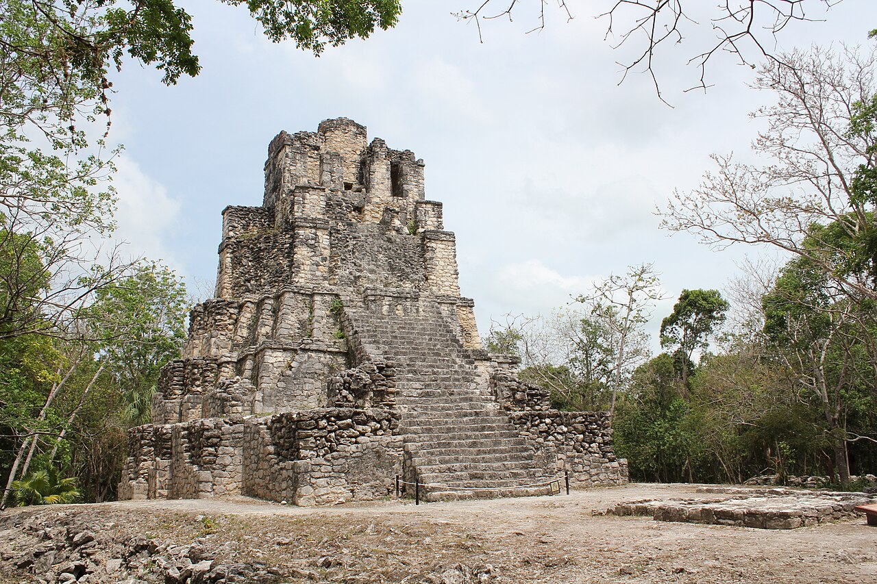 Foto de Zona arqueológica de Muyil (5)