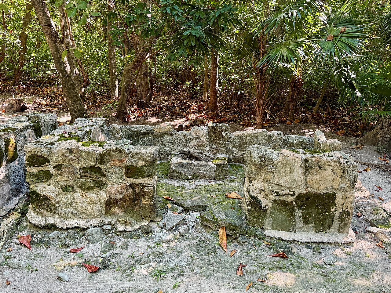 Foto de Museo Maya de Cancún y San Miguelito (4)