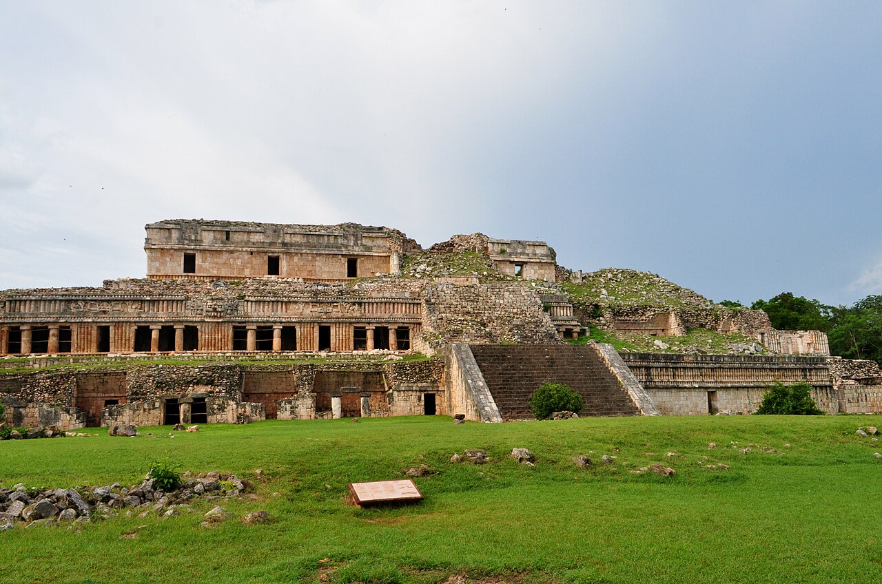 Ruta Puuc: Uxmal → Kabah → Labná