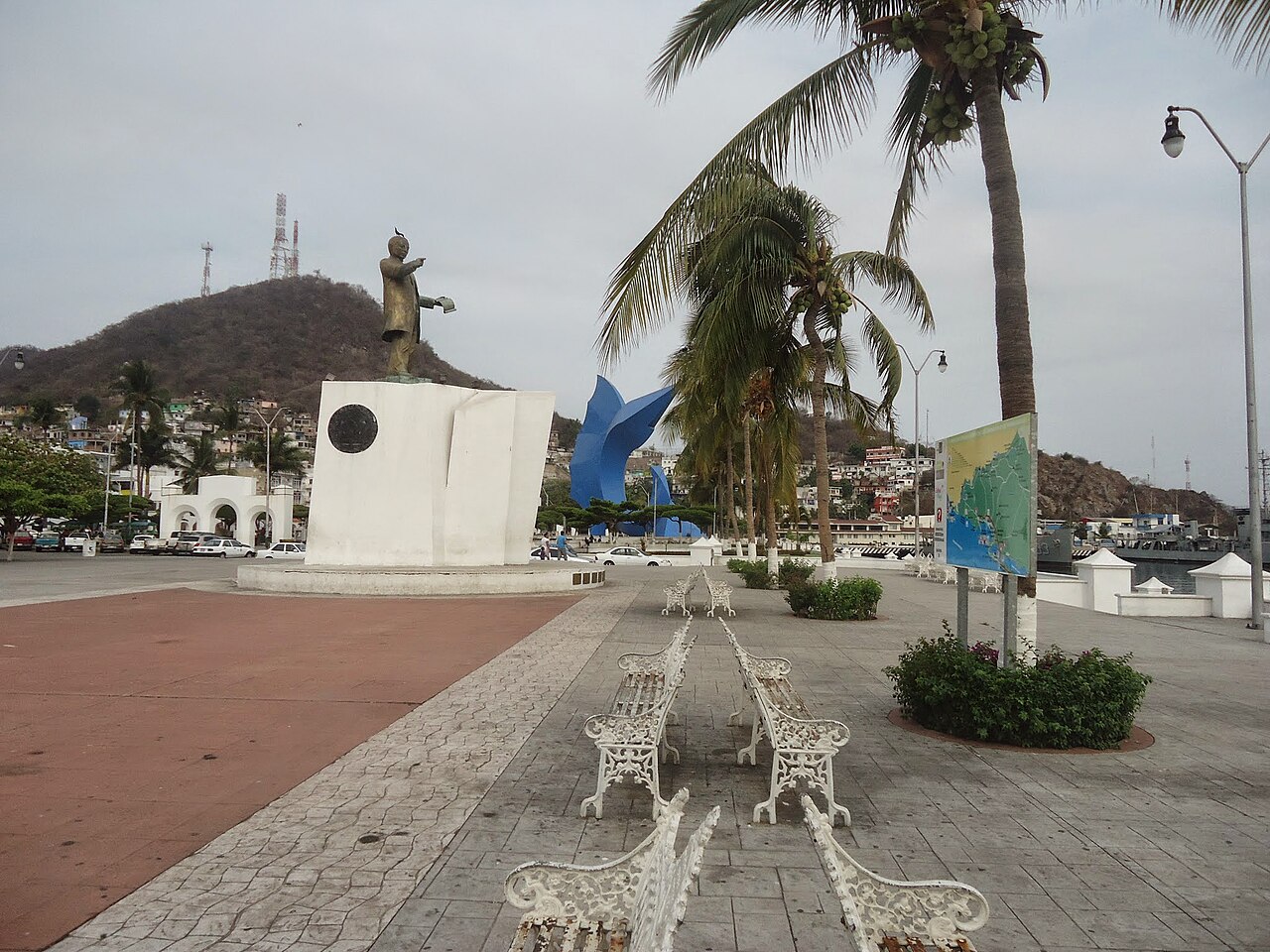 Photo of Monumento al Pez Vela y malecón de Manzanillo (5)