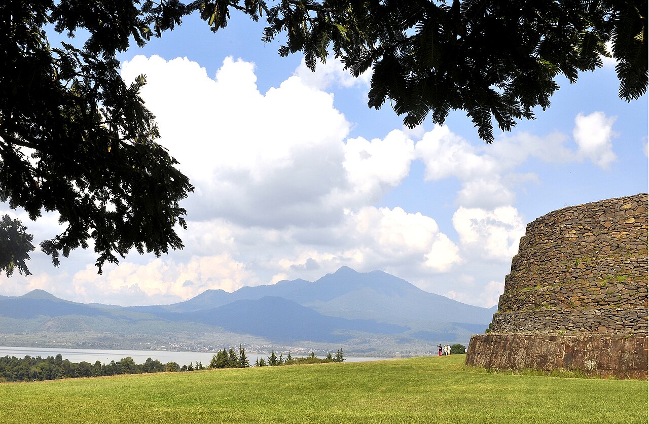 Foto de Yácatas de Tzintzuntzan (5)