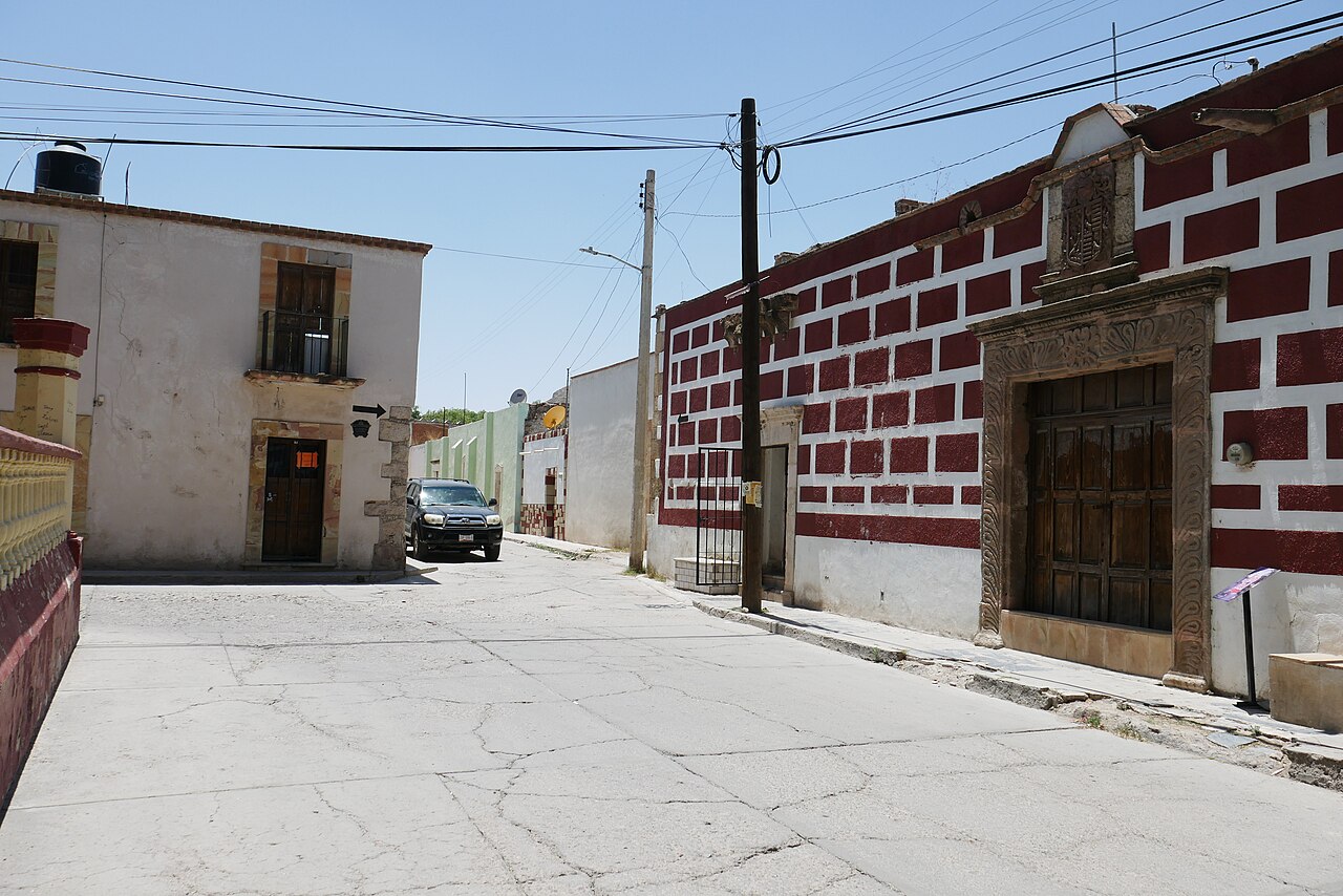 Foto de Plaza de Guadalupe y acueducto de Real de Asientos (5)