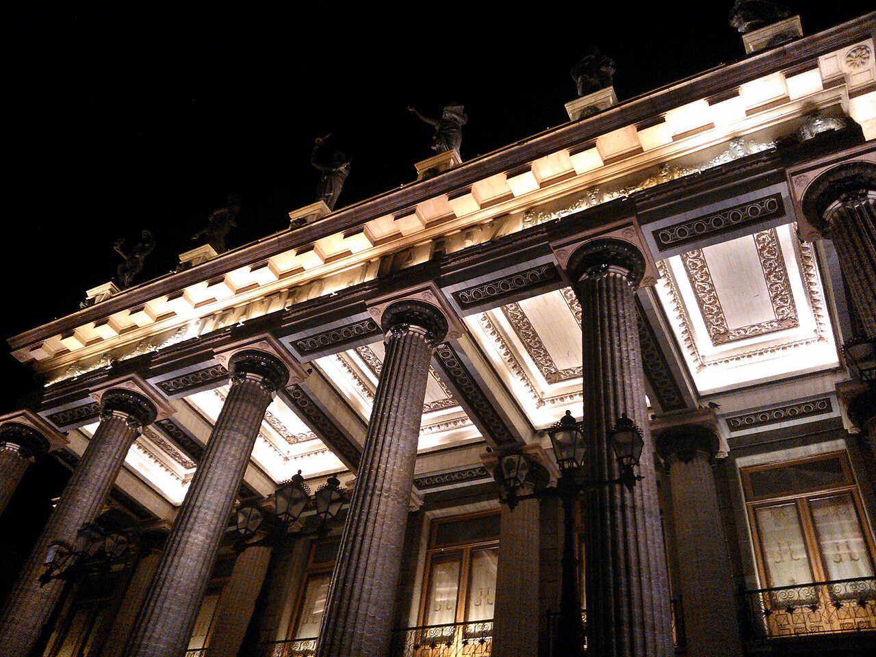 Foto de Teatro Juárez (3)