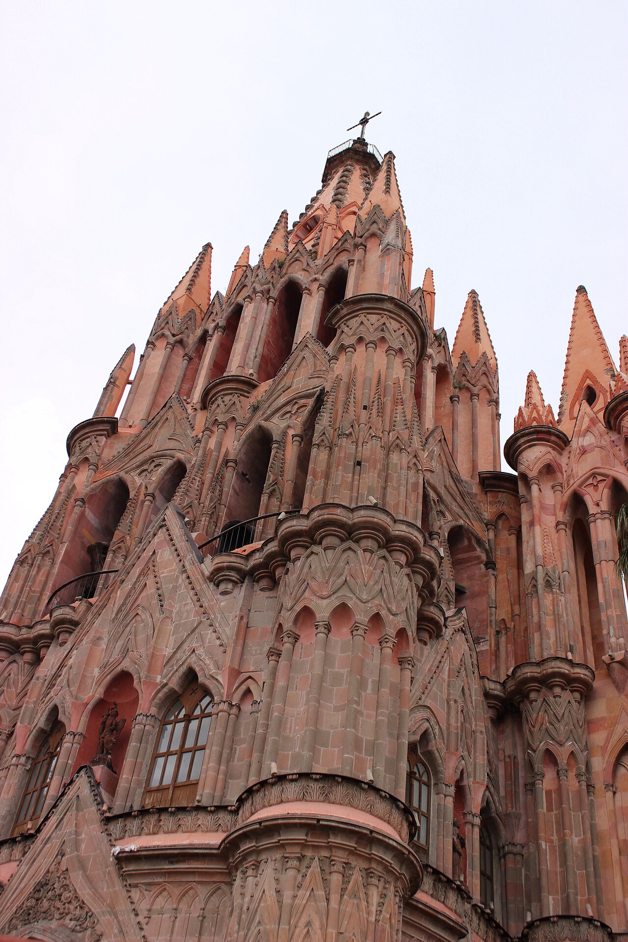 Foto de Parroquia de San Miguel Arcángel (4)