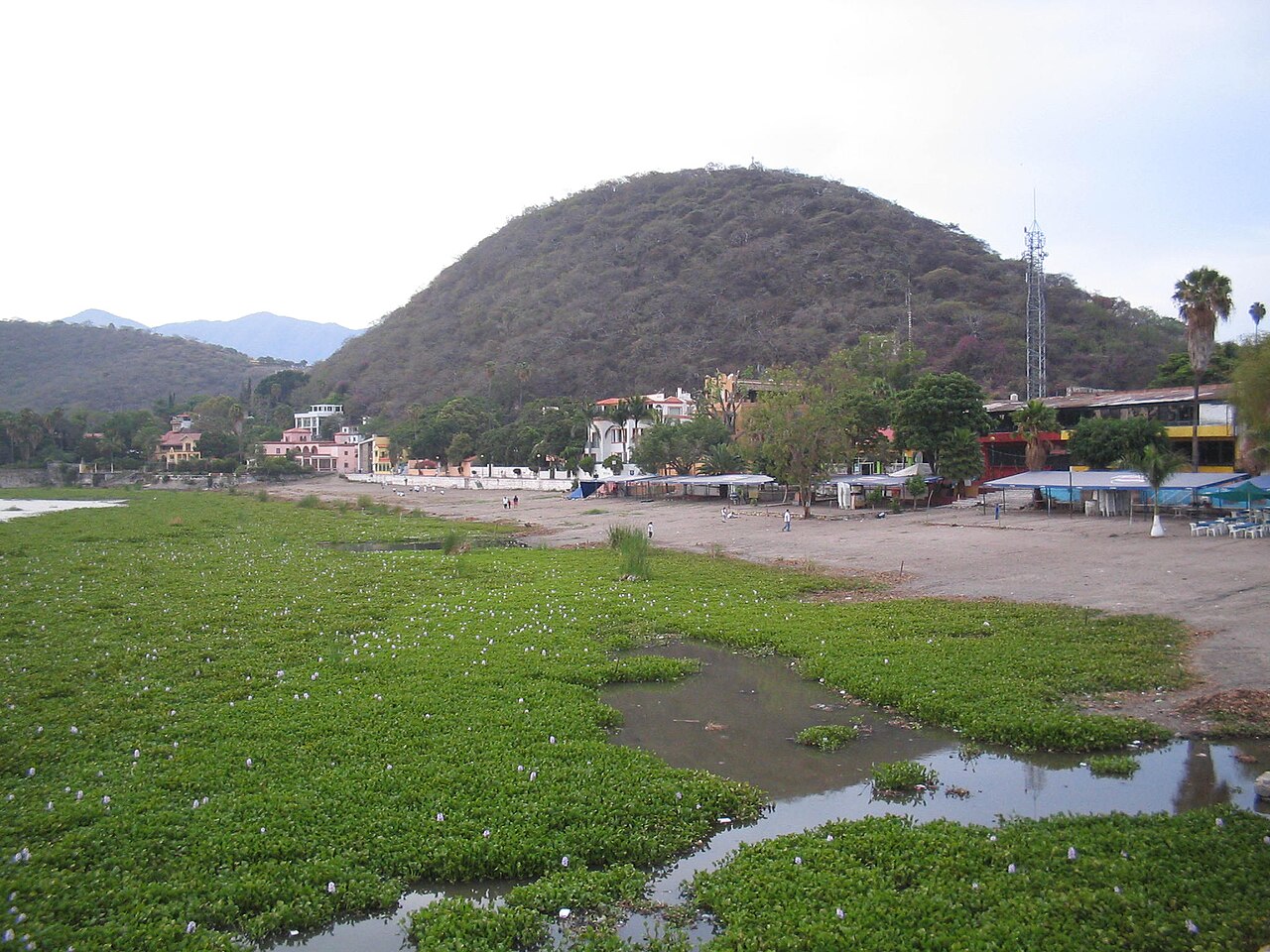 Foto de Ribera del Lago de Chapala: Chapala → Jocotepec por Ajijic (4)