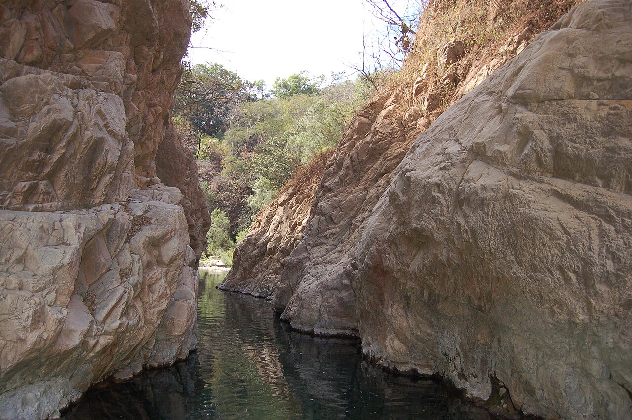 Villa de Álvarez → Minatitlán por la sierra