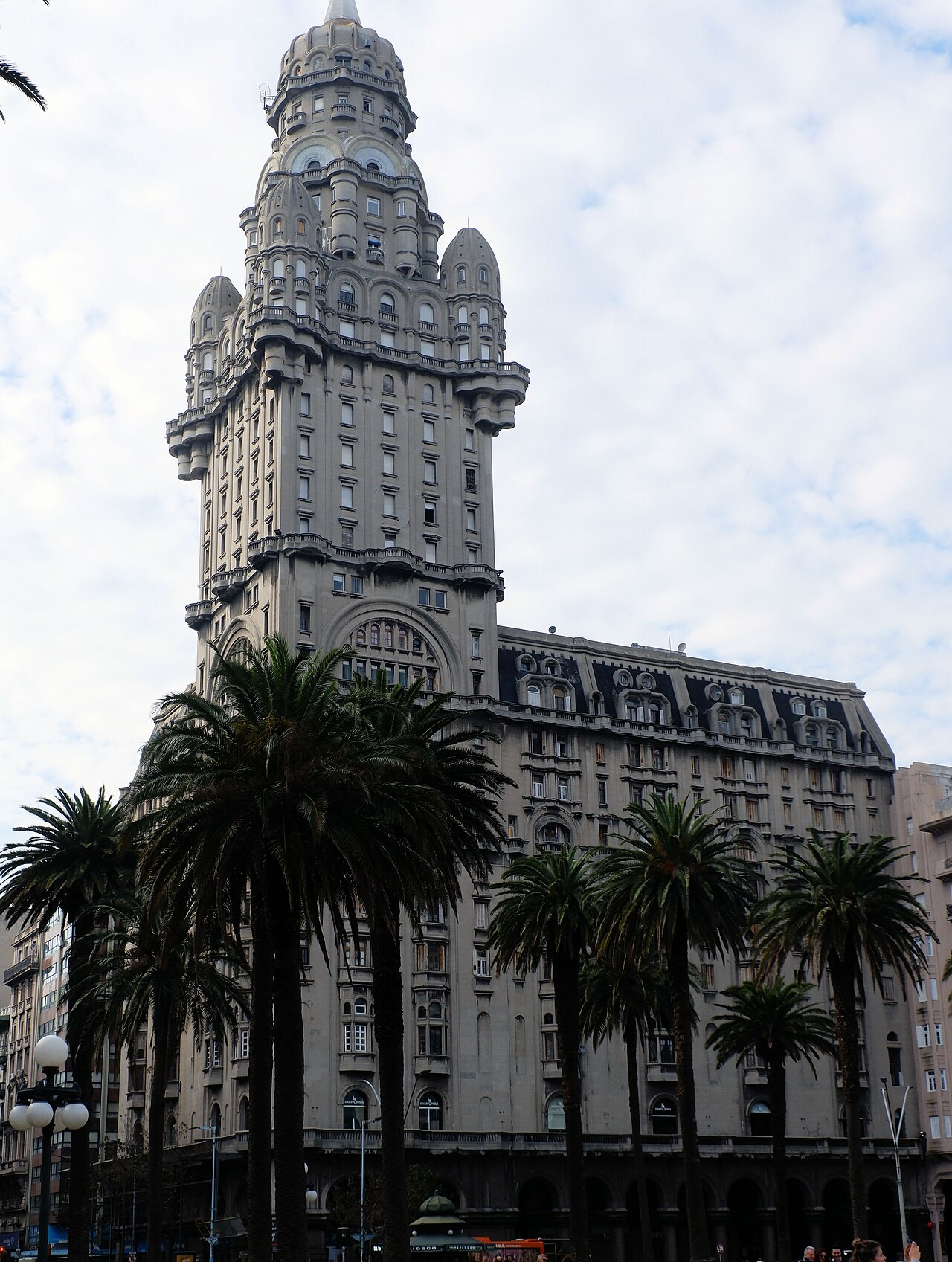 Foto de Palacio Salvo (4)