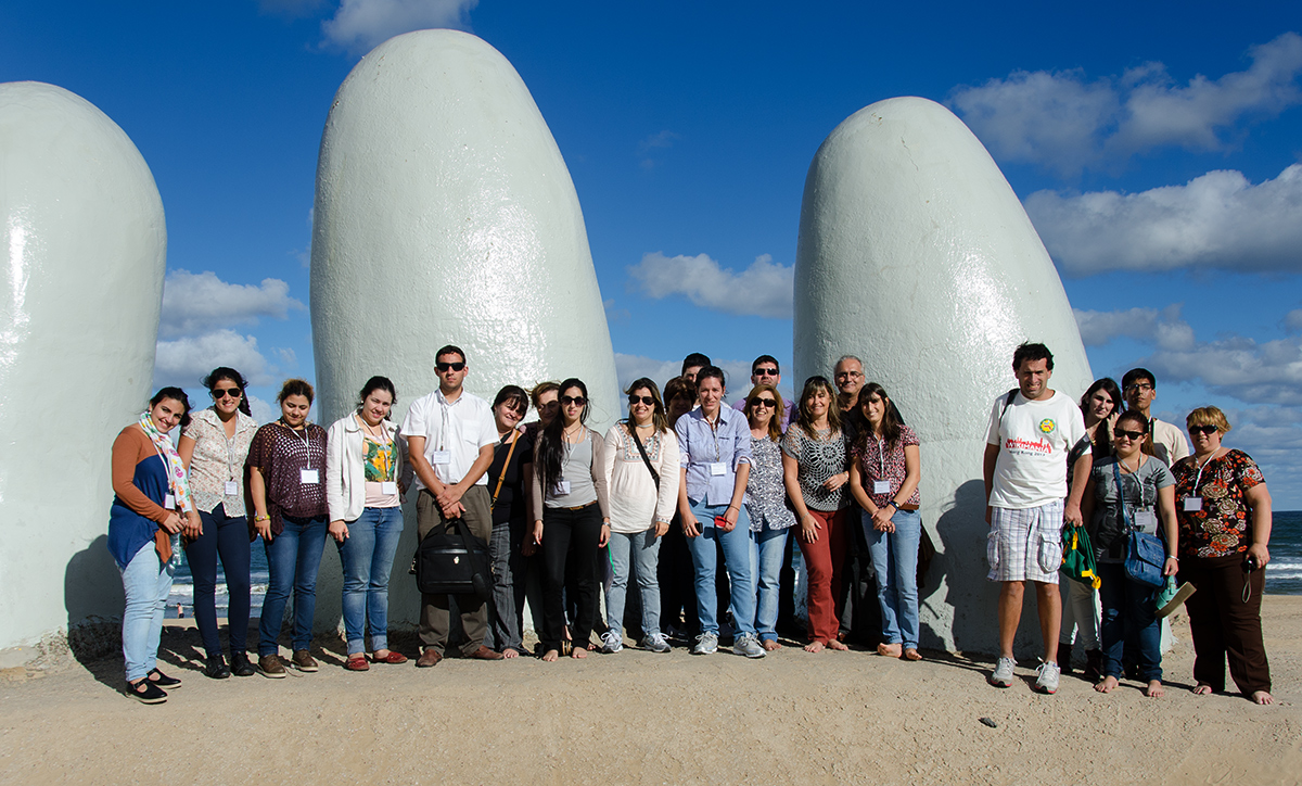 Foto de La Mano de Punta del Este (5)