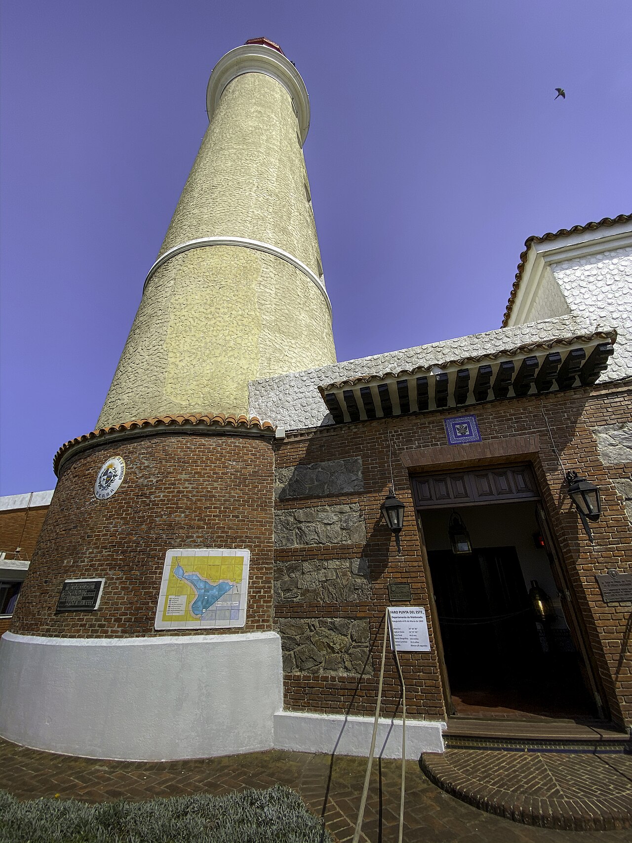 Foto de Faro de Punta del Este (5)