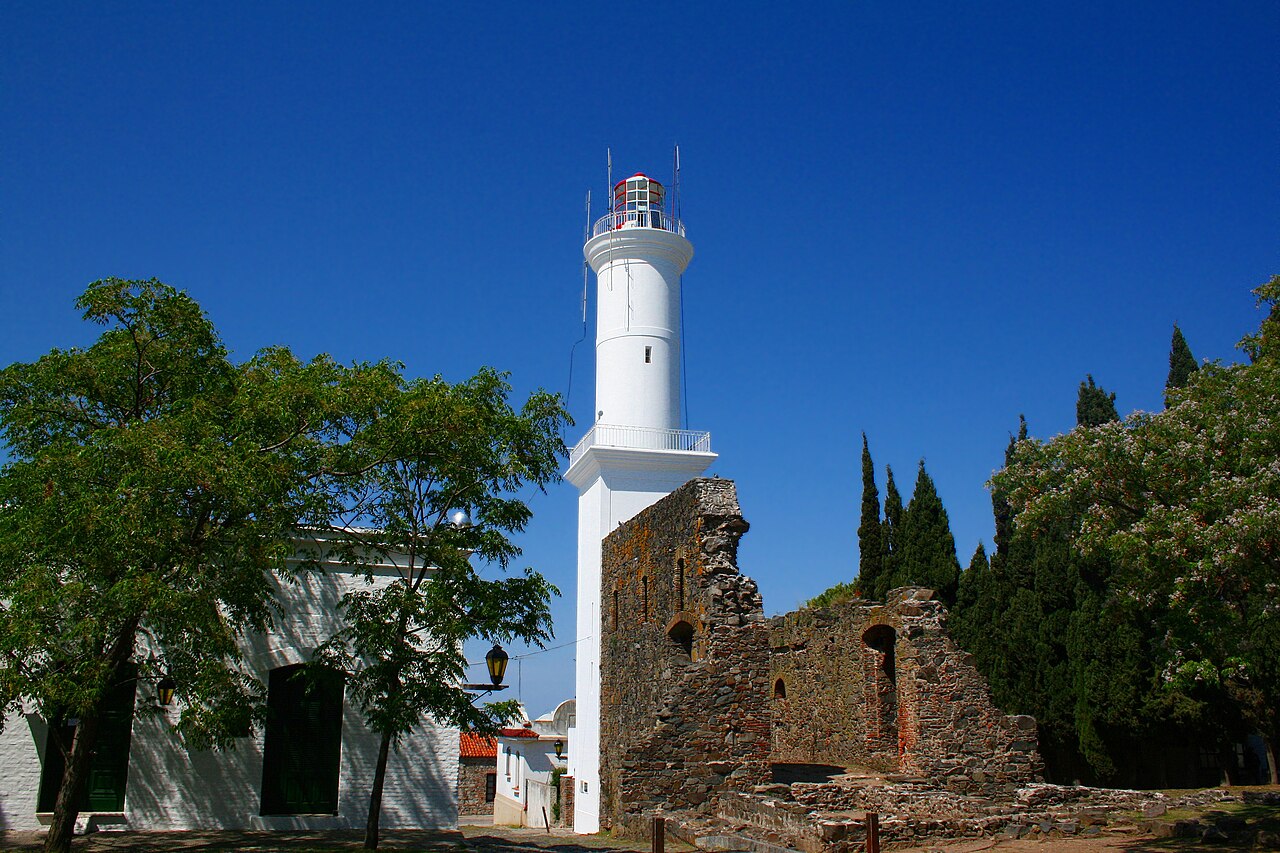 Faro de Colonia del Sacramento