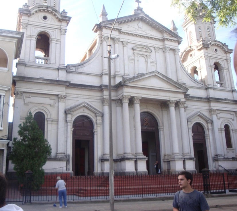 Catedral de Salto