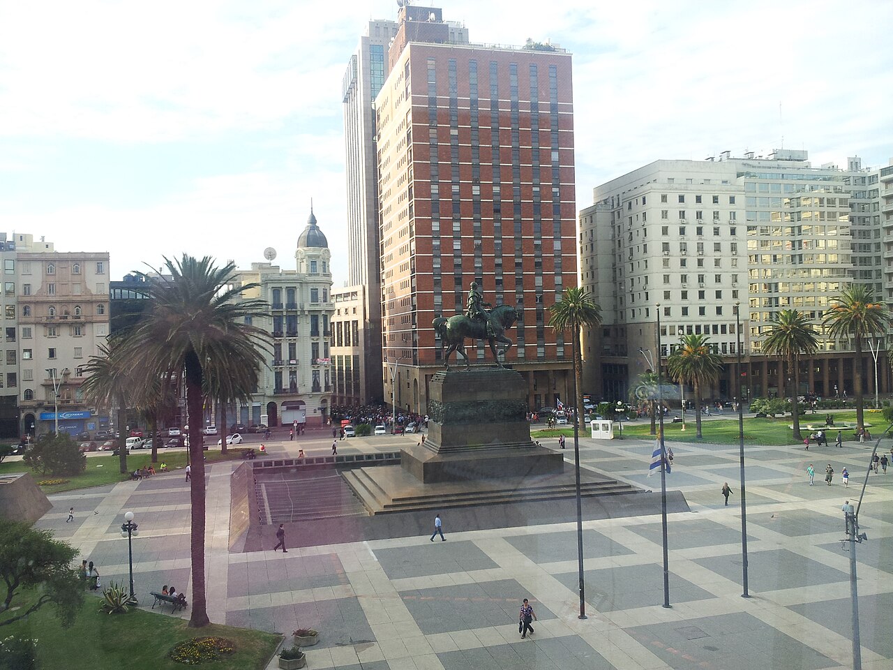 Photo of Plaza Independencia (3)