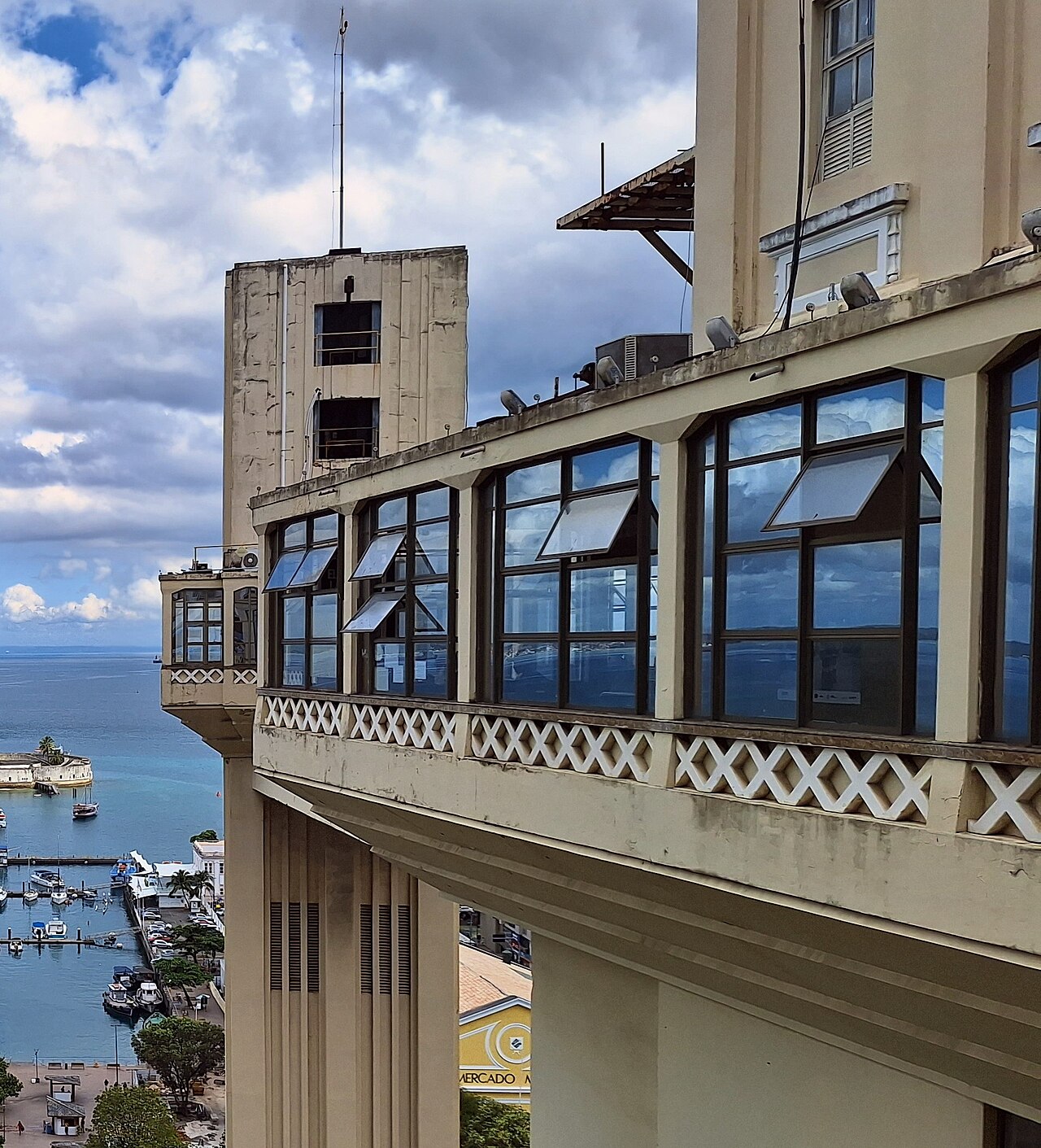 Photo of Elevador Lacerda (4)