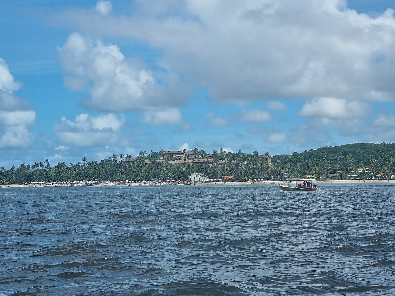 Photo of Praia dos Carneiros e Igreja de São Benedito (3)