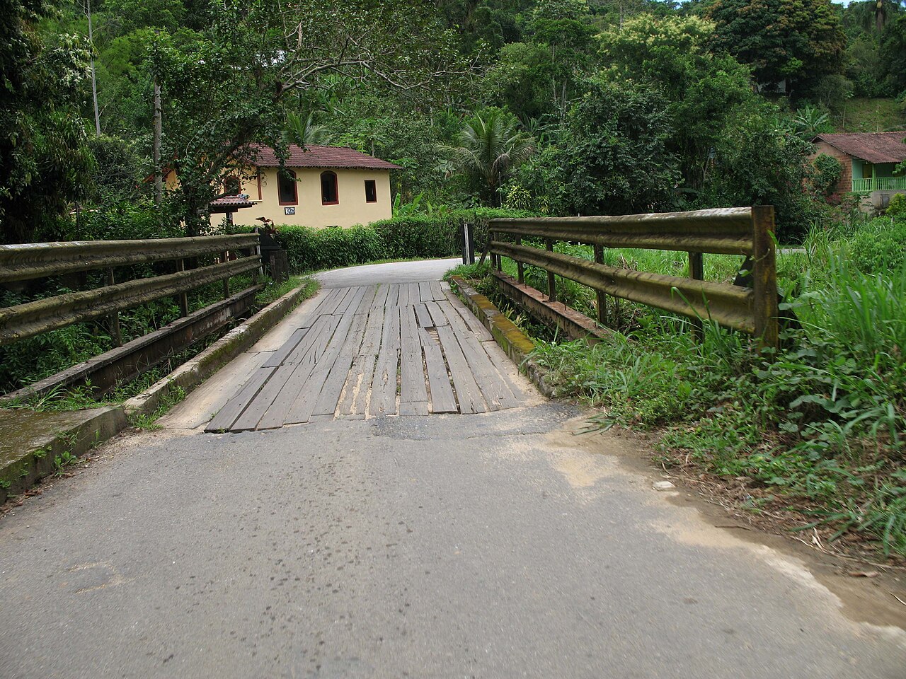 Foto de RJ-165: Paraty → Cunha por la Estrada Real (3)