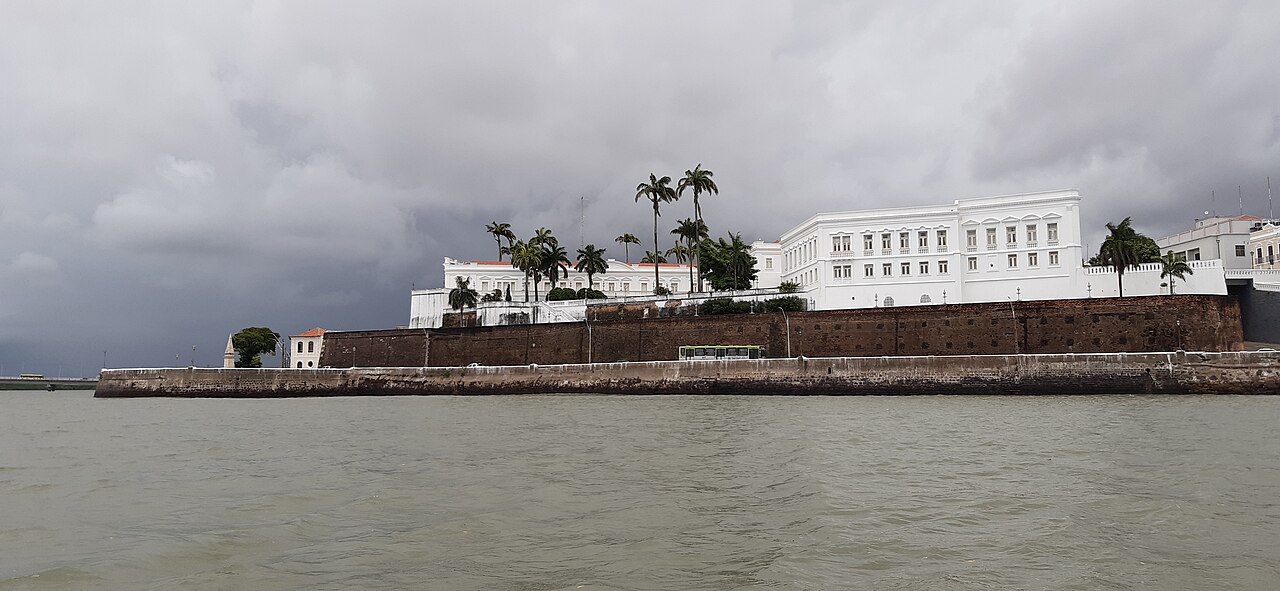 Foto de Palácio dos Leões (4)