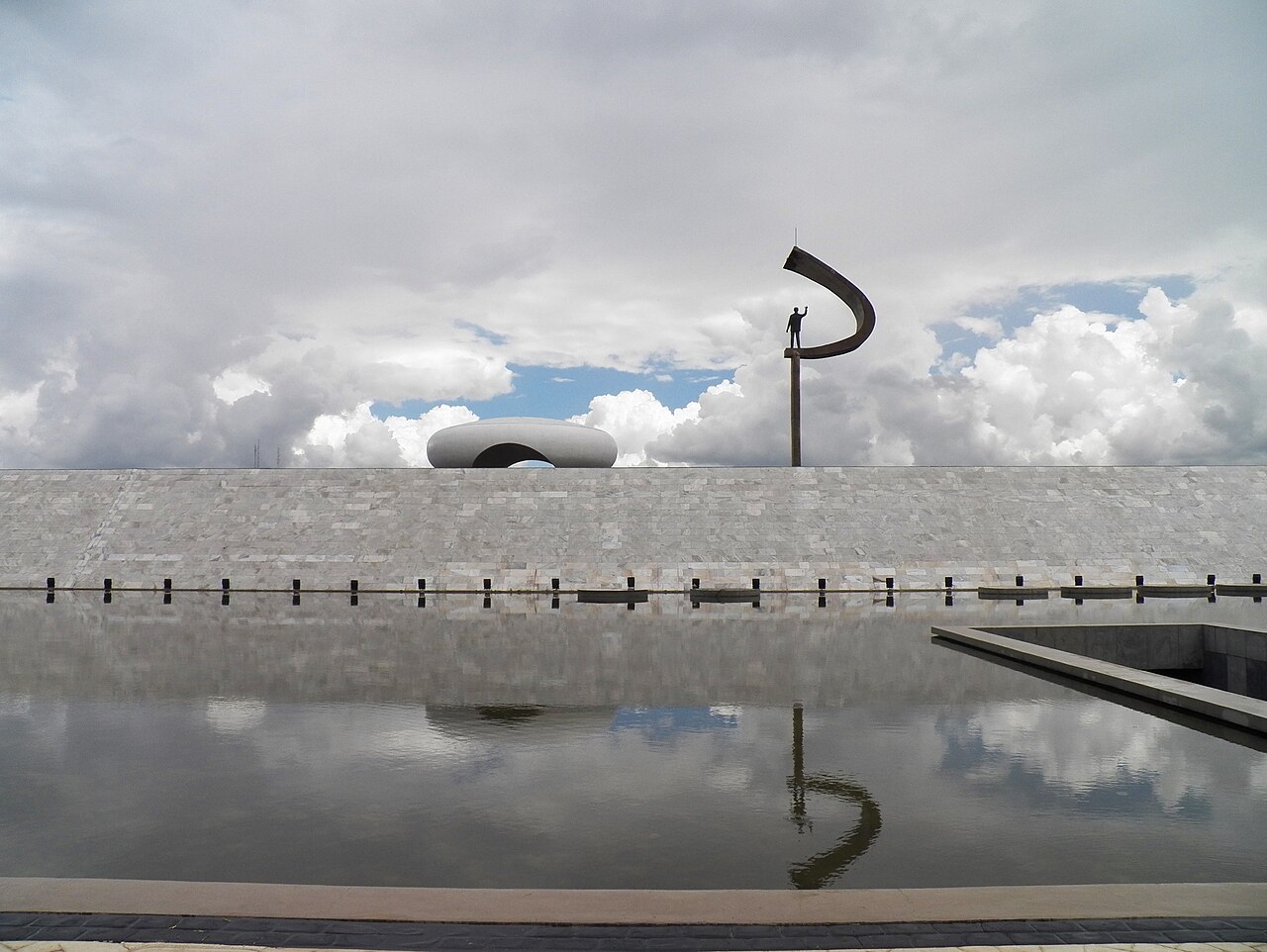 Photo of Memorial JK (5)