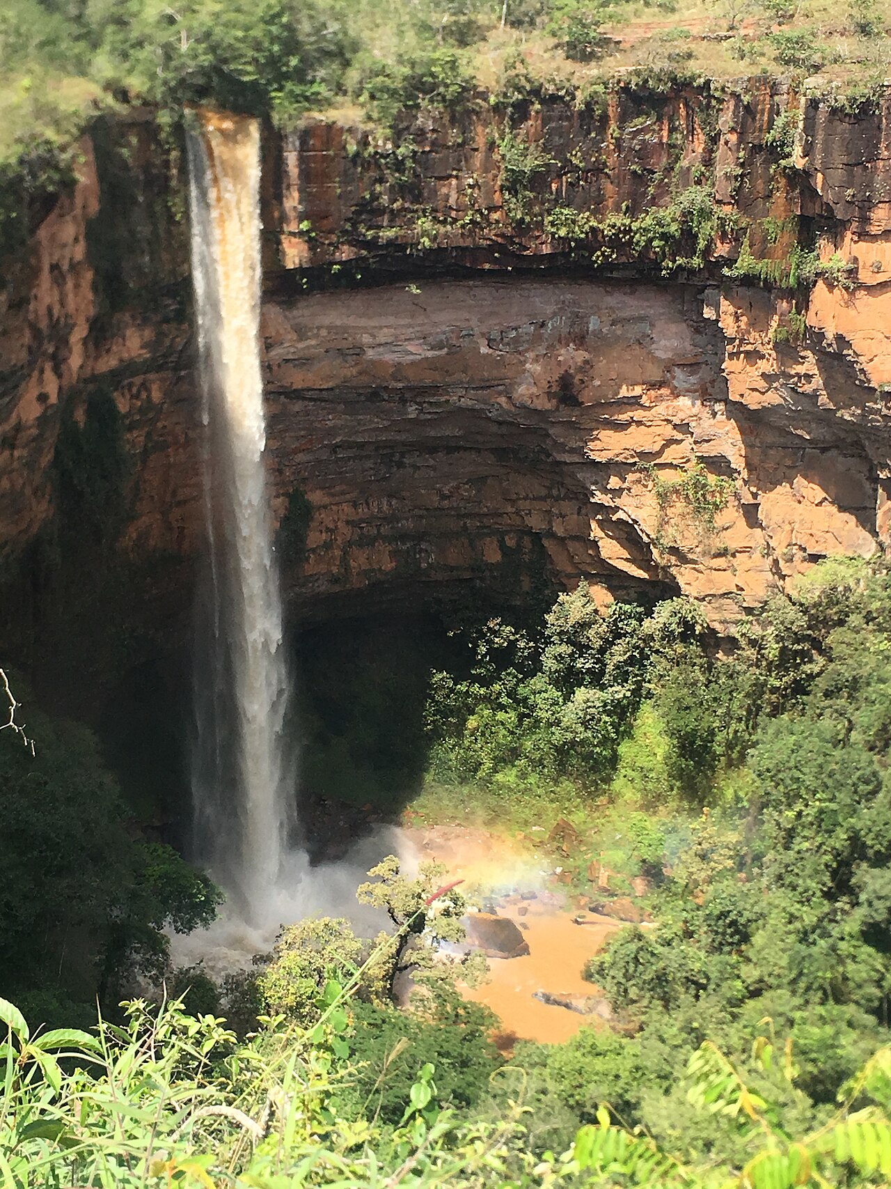 Cachoeira Véu de Noiva