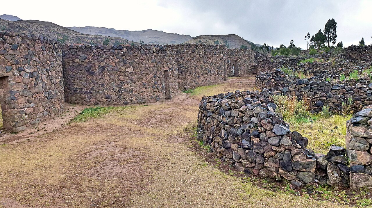 Foto de Templo de Wiracocha en Raqchi (5)