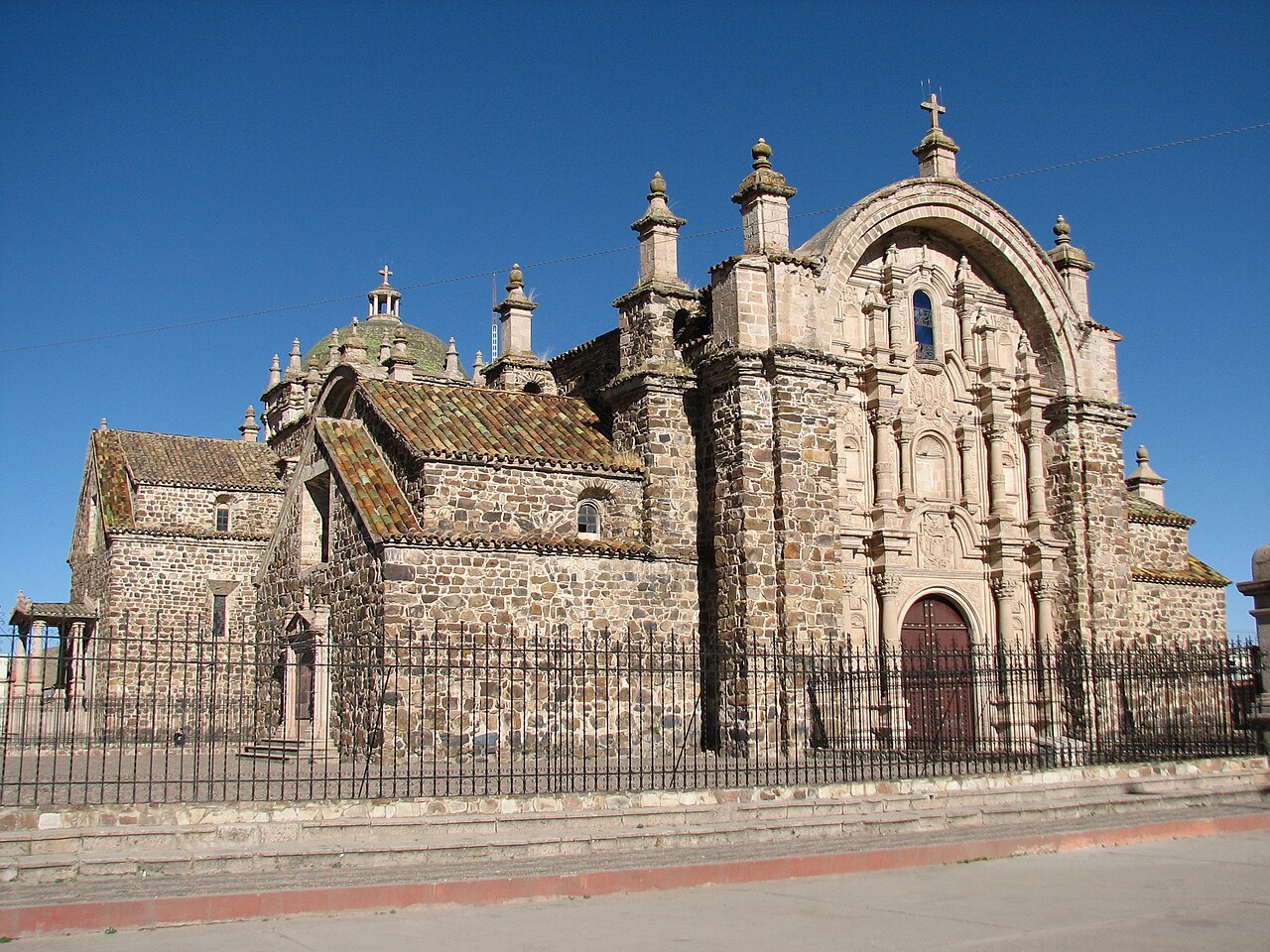 Iglesia de Lampa