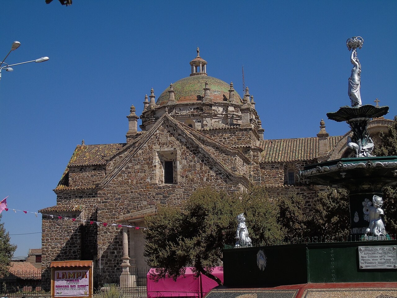 Foto de Iglesia de Lampa (3)