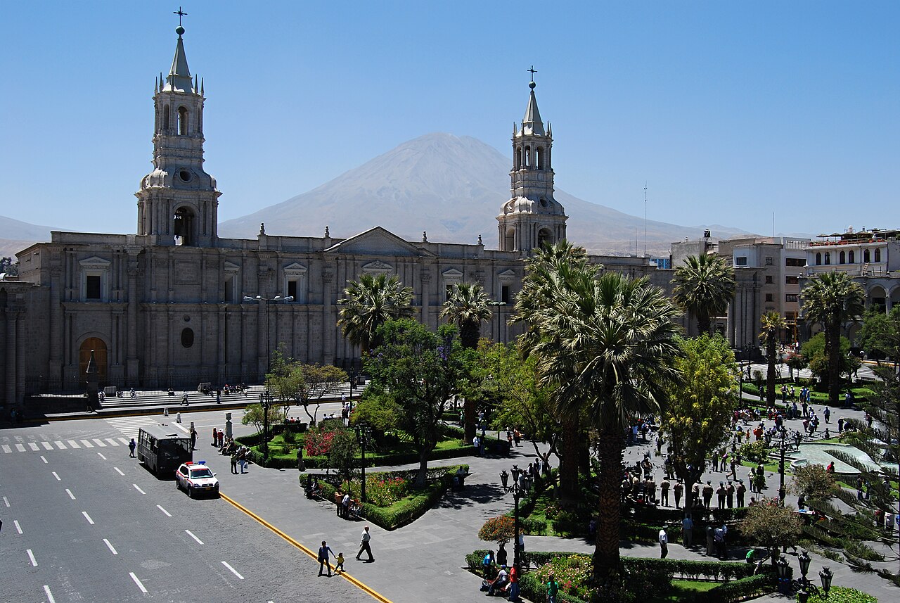 Foto de Plaza de Armas y Catedral de Arequipa (5)