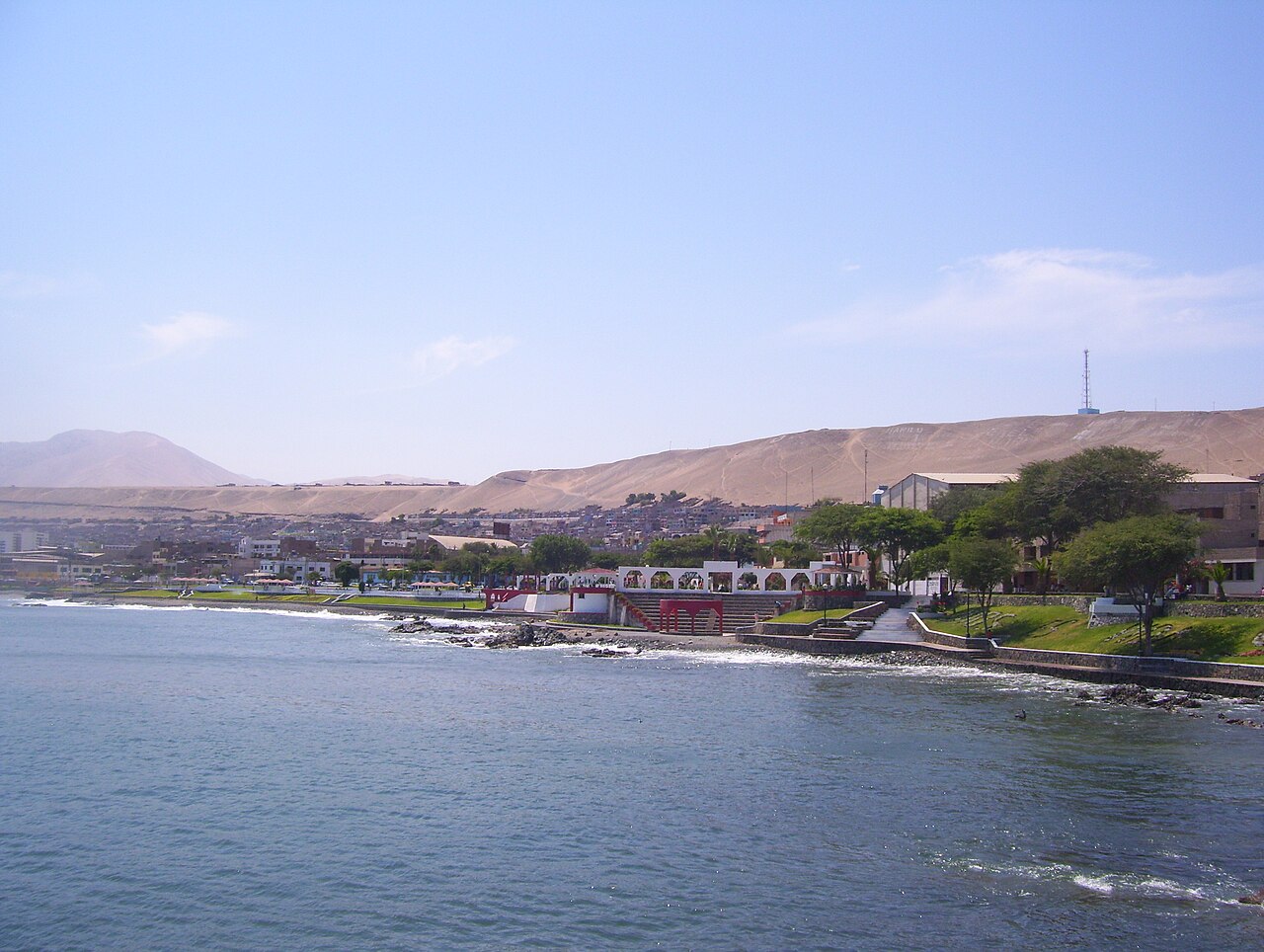 Foto de Malecón y muelle de Ilo (3)