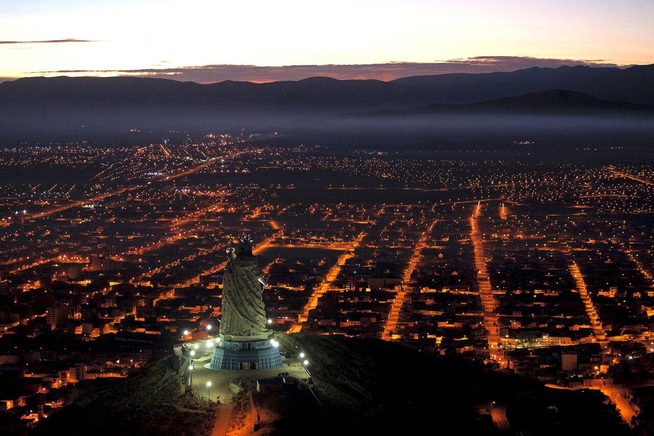 Foto de Monumento a la Virgen del Socavón (3)